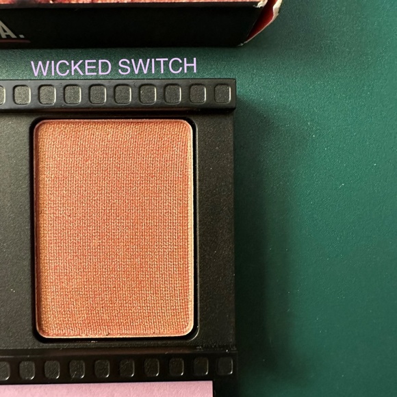 SMASHBOX Photo Strip Highlighting Palette - 5 Powder Highlighters - NIB - Picture 9 of 9